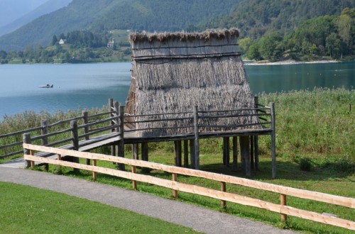 Prima palafitta del museo   